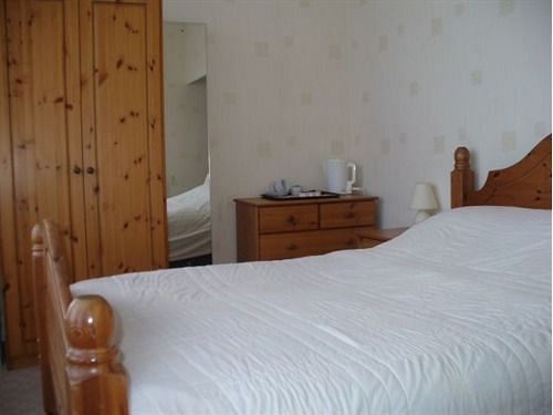 Whitworth Falls Hotel Саутпорт Екстериор снимка