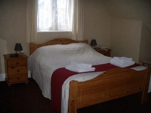 Whitworth Falls Hotel Саутпорт Екстериор снимка